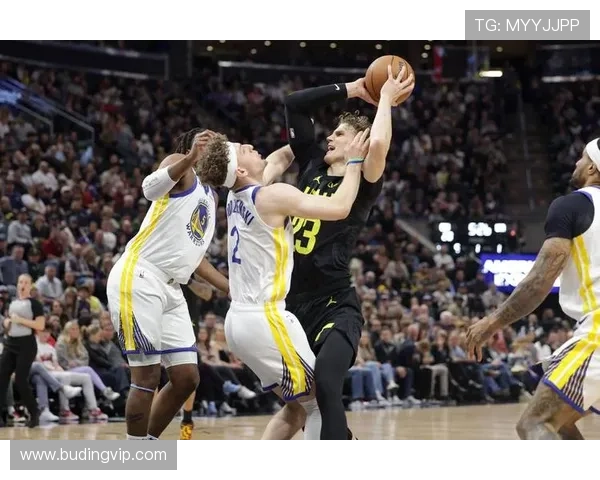 马尔卡宁狂砍47分助爵士击败公牛 赛季最佳表现再现锋芒